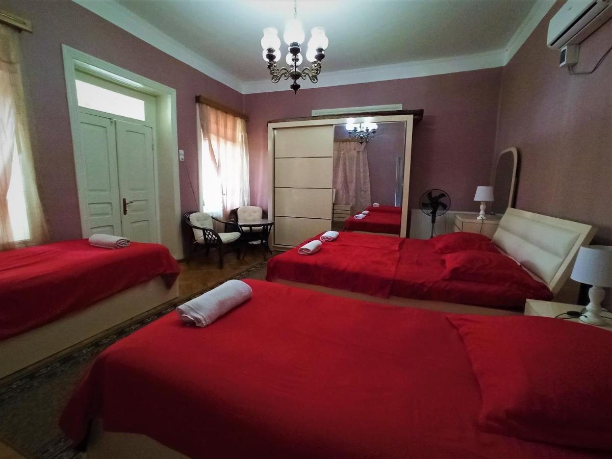 Guesthouse Lilia &Wine Celler テラヴィ エクステリア 写真