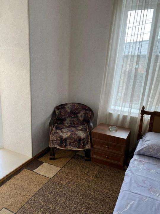 Guesthouse Lilia &Wine Celler テラヴィ エクステリア 写真
